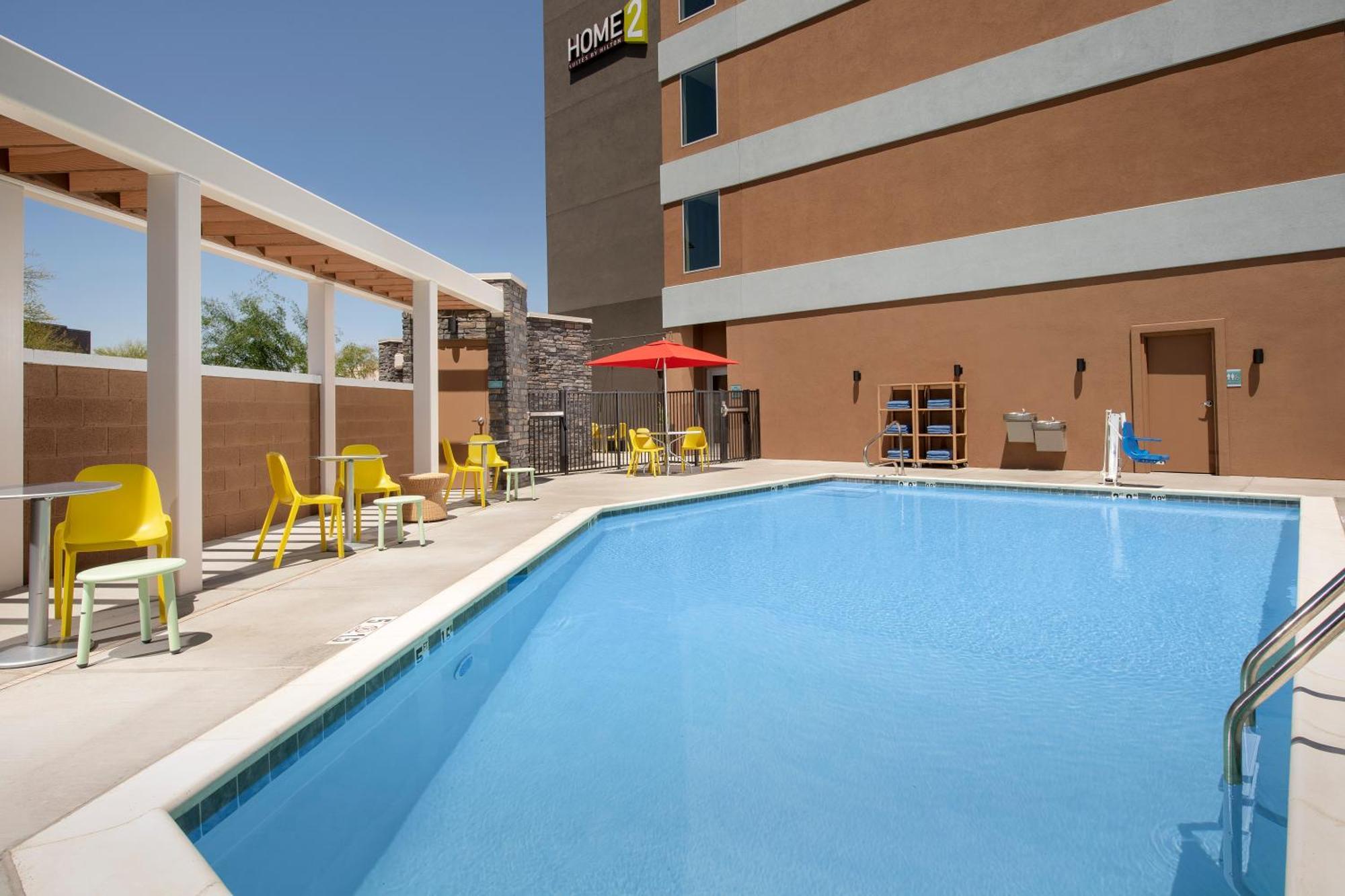 Home2 Suites By Hilton Phoenix Airport South Екстериор снимка